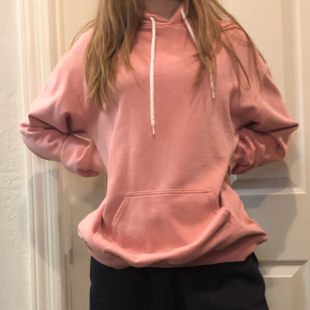 pink hoodie